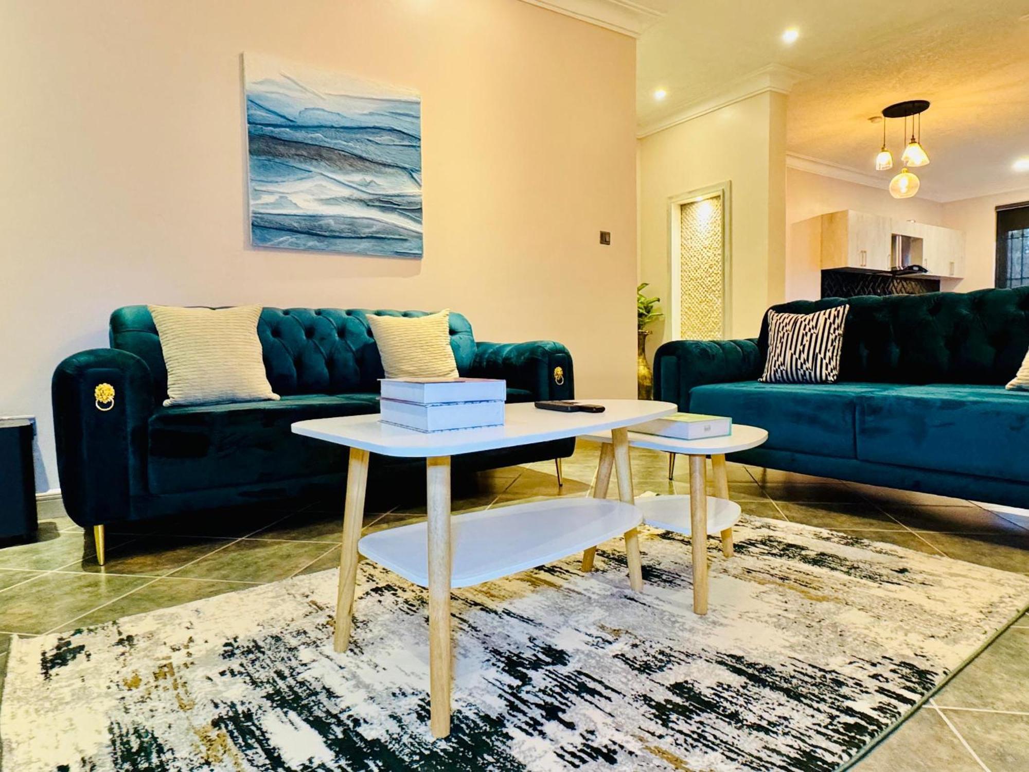 Apartment Bellwether